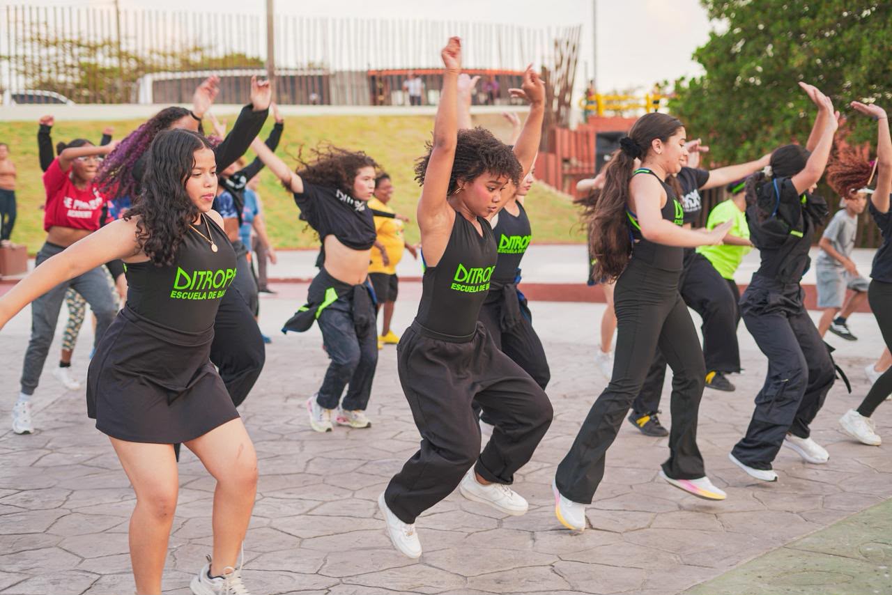 Plaza variedades se lleno de Arte con la gran M&aacute;ster Clases de Danza apoyada por el IPCC 